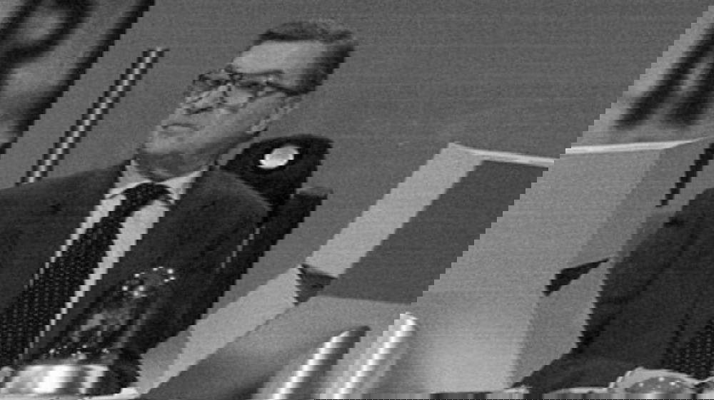 Addio a Carlo Sassi, pioniere della moviola e voce storica della Domenica Sportiva