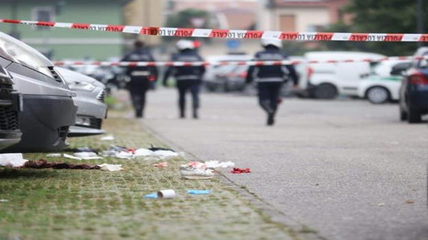 Donna di 55 anni soccorsa in gravi condizioni a Milano, ricerche in corso per l’ex marito