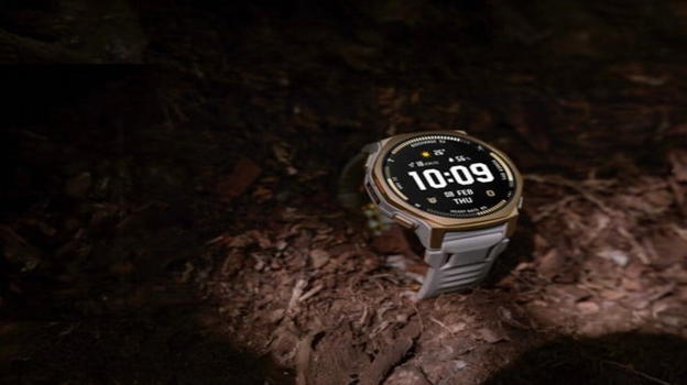 Amazfit T-Rex 3 Pro si rinnova con la cassa da 44 mm: più compatto, resistente e versatile