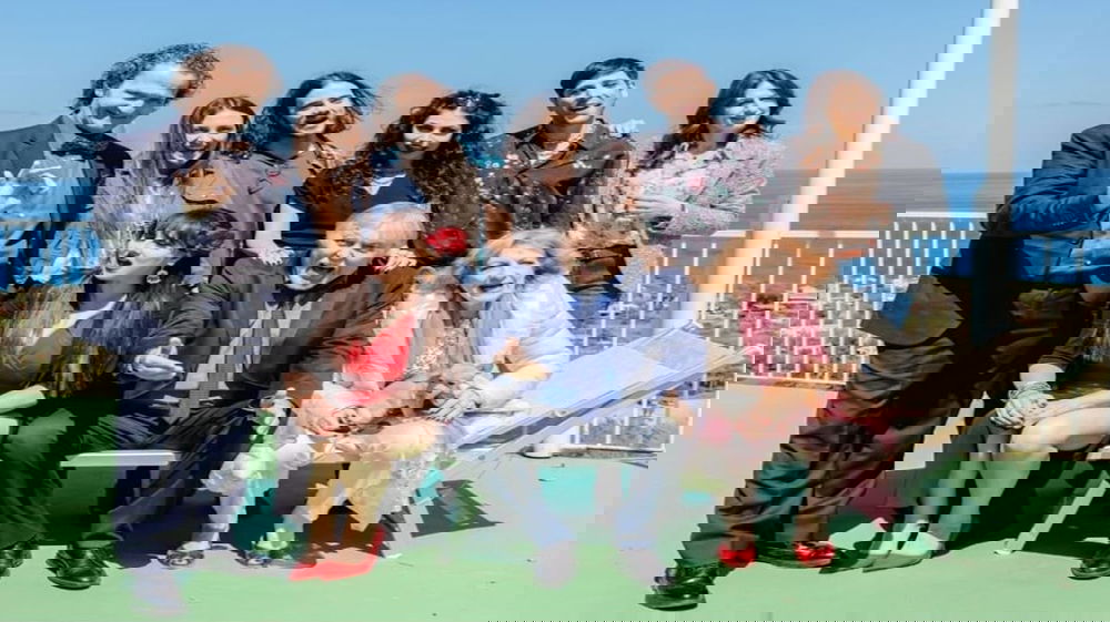 "Due famiglie, un funerale", ecco la commedia girata in Calabria