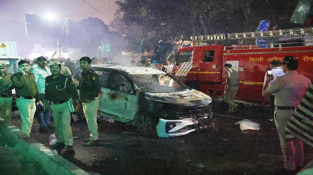 India, deflagrazione nel centro di New Delhi: almeno 13 decessi e diversi contusi