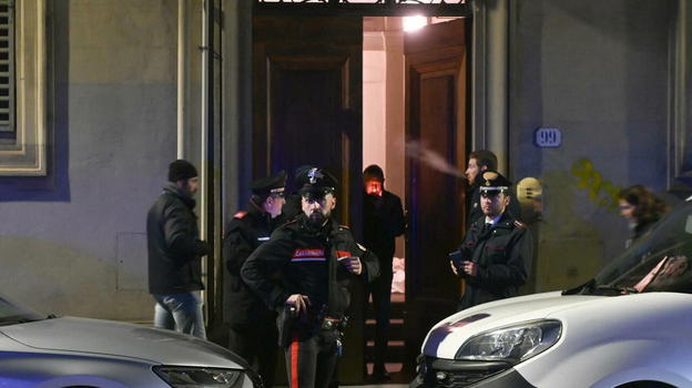 Marito e moglie trovati senza vita in casa: accertamenti in corso sulla dinamica