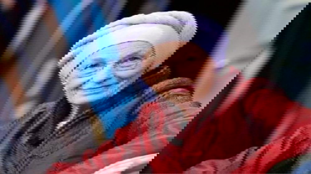 Emma Bonino ricoverata in terapia intensiva a Roma: codice rosso per malore respiratorio