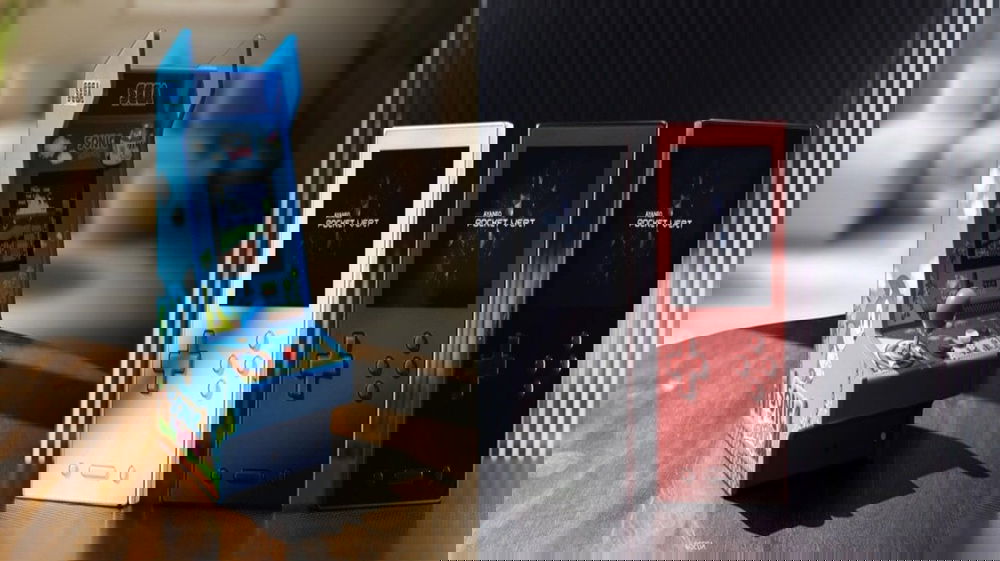 Console retrò e portatili moderne: Seg@ e AYANEO accendono la nostalgia nel gaming