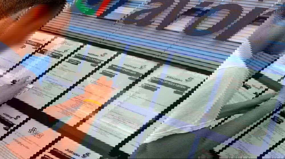 Record occupazione in Italia al 62,7%, ma i giovani restano esclusi