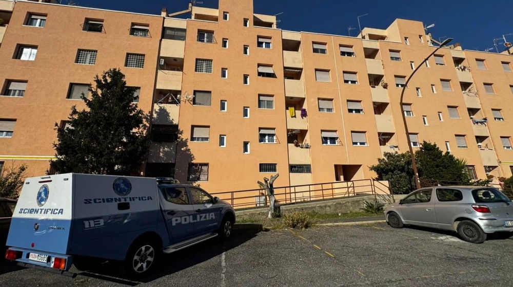 Roma, toglie la vita alla nonna colpendola con un martello: arrestato un 30enne