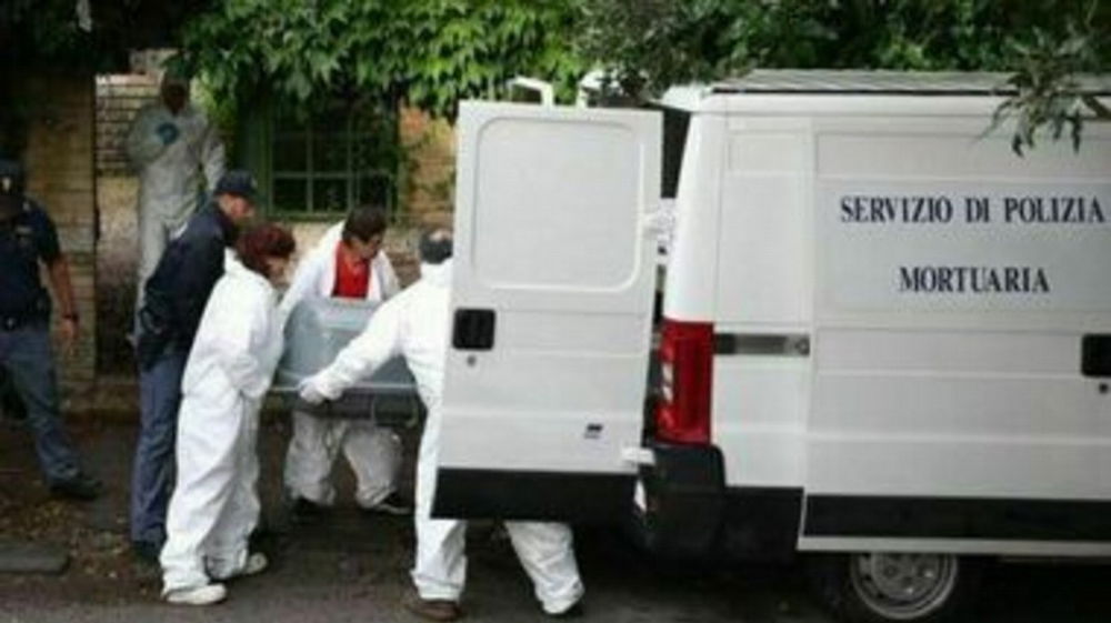 Corpo senza vita di un 32enne rinvenuto in un baule