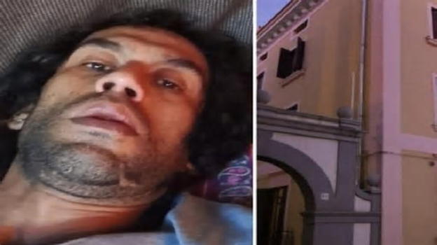 Eredita la casa del padre ma è occupata e vive in macchina