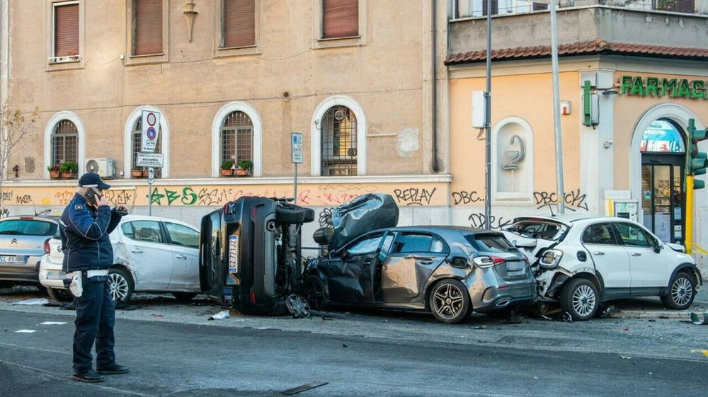 Pirata della strada a Roma arrestato dopo 10 giorni di fuga