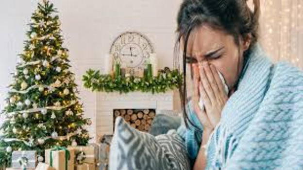 Influenza 2025-26, picco tra Natale e Capodanno: cosa sapere sulla variante K e chi rischia di più