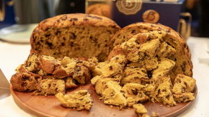 1766687988_694d84f35bb24