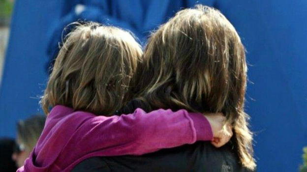 Madre dona una parte di fegato al figlio che ora è in salvo