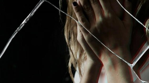 Processo a Certaldo per abusi su una 16enne: uno degli indagati arrestato, l’altro latitante