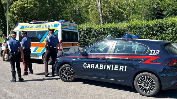 "Mio figlio non respira": carabinieri salvano un bimbo di due mesi