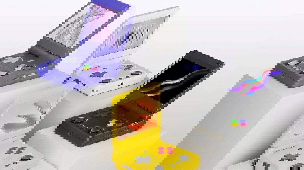 Anbernic RG34XXSP: RAM dimezzata silenziosamente, scoppiano le polemiche tra i fan