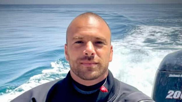 Manuel Piazza, 30 anni, si sacrifica per proteggere la fidanzata in un sinistro a Trapani