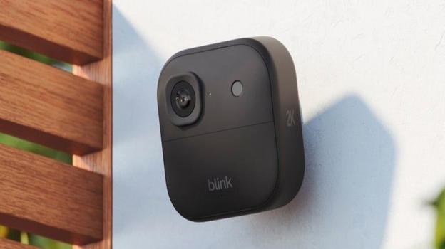 Blink Outdoor 2K+ ufficiale: la nuova videocamera wireless per esterni alza l’asticella della sicurezza smart