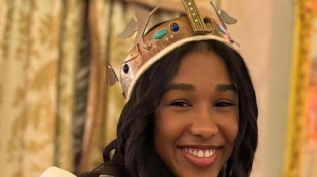 Commenti ed epiteti razzisti alla regina del Carnevale di Venezia