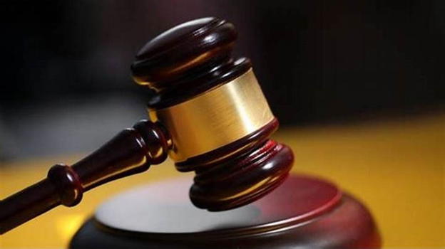 Palermo, preside dello Zen verso il processo con altri nove: il giudice respinge l’accordo preliminare