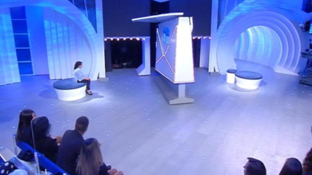 C’è posta per te: sospeso il programma di Maria De Filippi