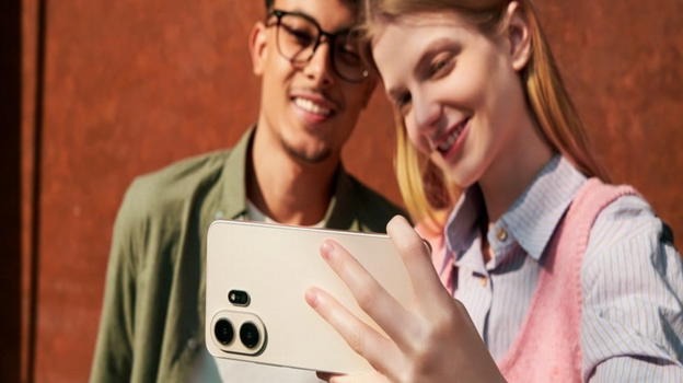 TCL al MWC 2026: NXTPAPER su AMOLED, K70 SE minimalista e tablet, audio e AI per tutti