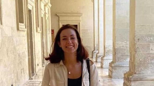 Dramma lontano da casa: 24enne di Grosseto perde la vita durante l’Erasmus in Spagna