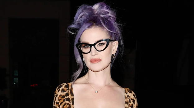 Kelly Osbourne rompe il silenzio sulle critiche e racconta un momento personale complesso