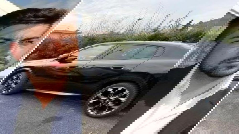 Viareggio, auto senza assicurazione e in divieto di sosta: sequestrata la vettura dell’assessore alla polizia municipale