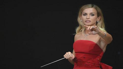 Fenice al passo con il futuro: Beatrice Venezi guida la direzione musicale