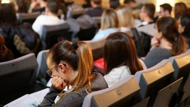 Allerta sanitaria nel Kent: scuole e università in prima linea