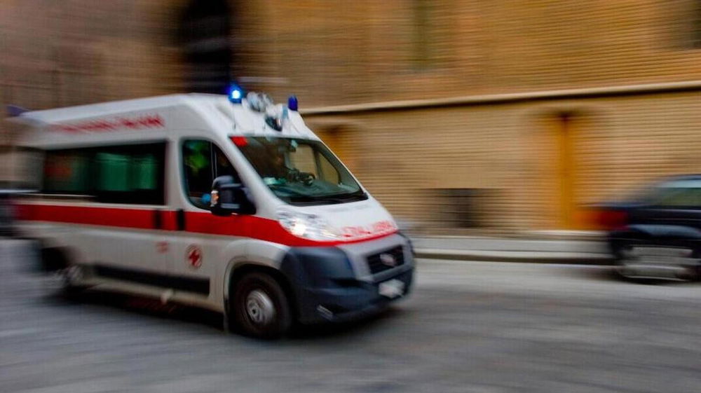 Cade dalla finestra a 18 mesi: bimbo in condizioni gravissime