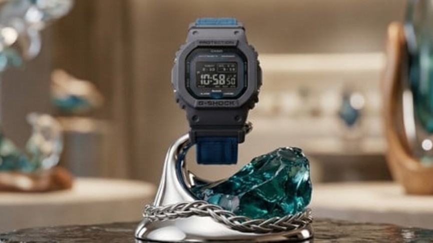 Casio G-Sh*ck BX5600, il nuovo orologio eco-tech con ricarica solare e materiali riciclati