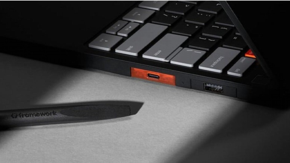 Framework Laptop 13 Pro, la rivoluzione modulare diventa più potente: batteria da record, LPCAMM2 e Intel Panther Lake