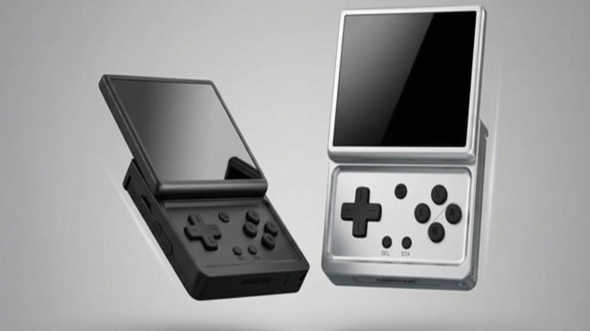 Anbernic RG Rotate ufficiale: la console Android con schermo rotante che riaccende la nostalgia (e guarda al futuro)