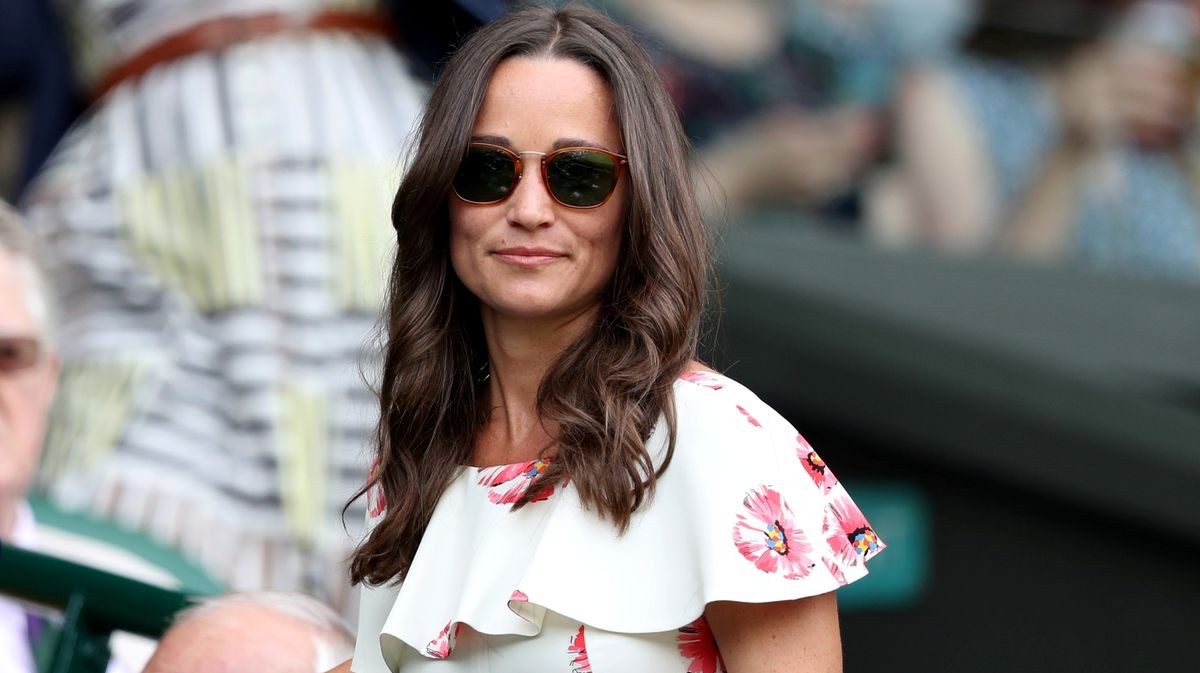 Pippa Middleton vende la fattoria per i debiti da un milione di Euro