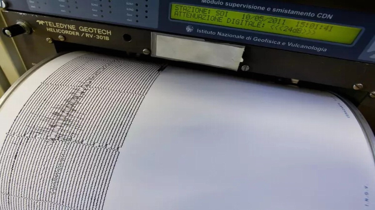 Terremoto al largo della Calabria, scossa 6.2 nel Tirreno: avvertita in tutto il Sud Italia