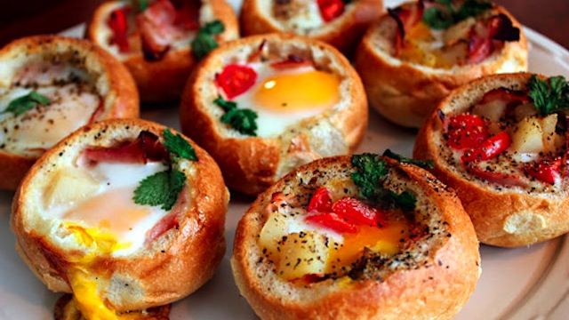 Barchette di pane ripiene