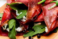 Involtini di bresaola e rucola