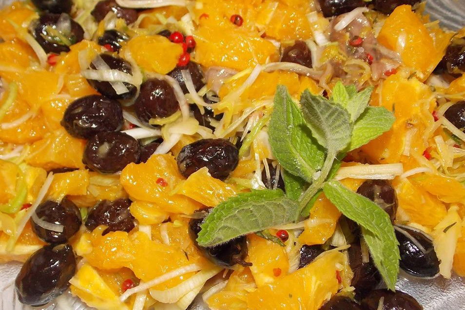 Insalata di arance con finocchi e olive nere