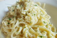 Spaghetti con uova e cipolla