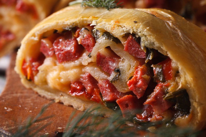 Strudel Salato Con Salame Verdure E Formaggio Fidelity Cucina