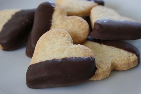 Biscotti ricoperti di cioccolato