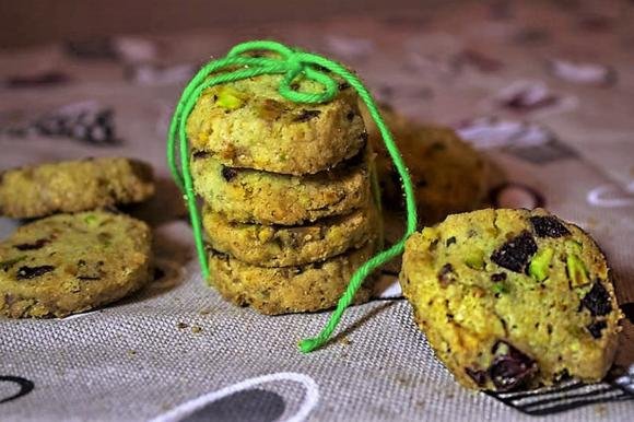 Cookies pistacchi e mirtilli