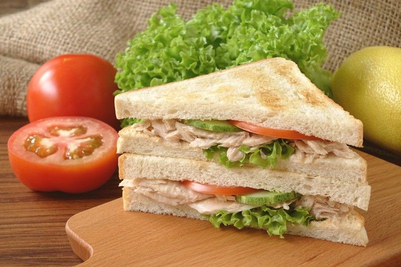 Clubhouse sandwich al tonno