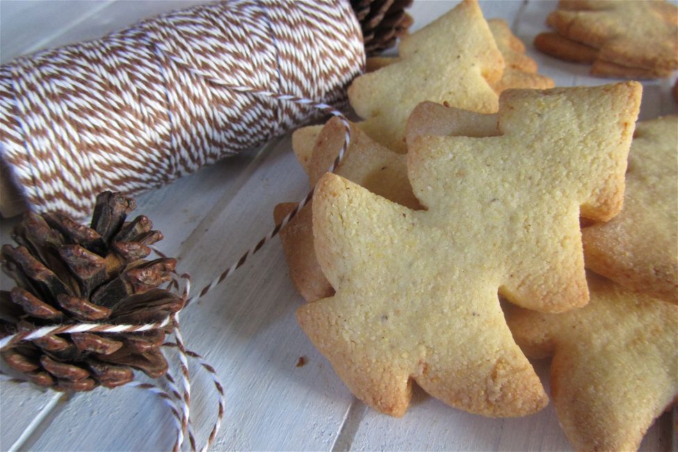 Biscotti di Natale con farina di mais
