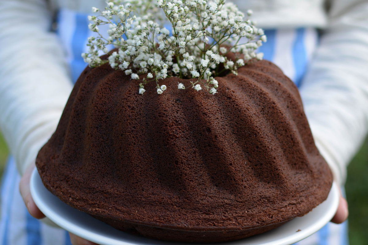 Bundt cake caffè e cioccolato con glassa fondente 
