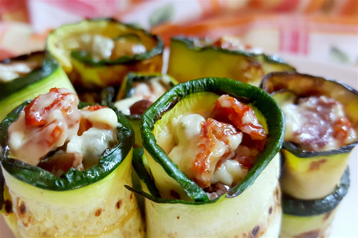 Involtini di zucchine alla mediterranea - Fidelity Cucina