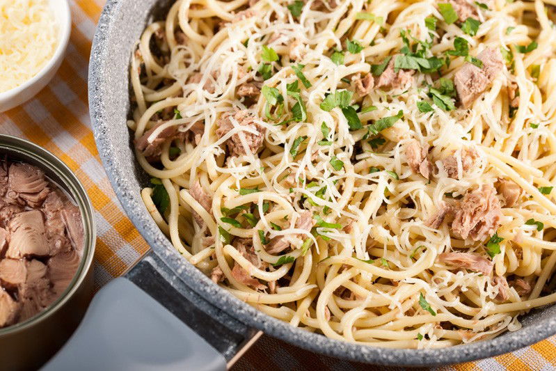 Spaghetti Con Tonno E Limone - Fidelity Cucina