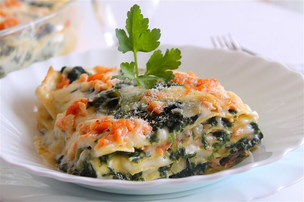 Lasagne con spinaci, salmone affumicato e Asiago