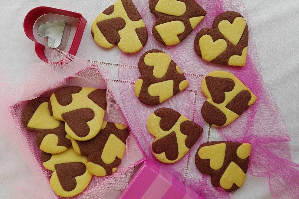 Cuori di biscotti vaniglia e cioccolato